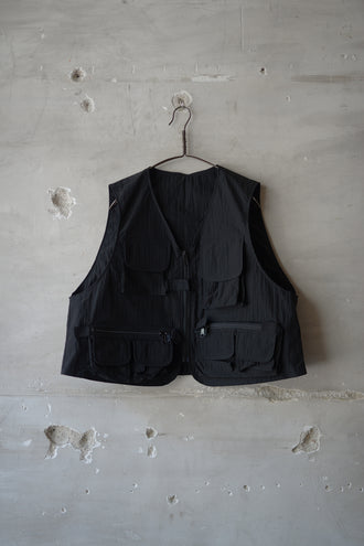 I WANT VEST