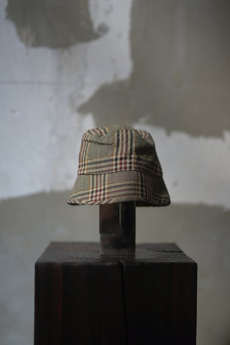 BUCKET HAT