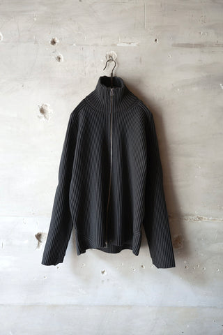 ARTICULATED DRIVERS KNIT SWEATER